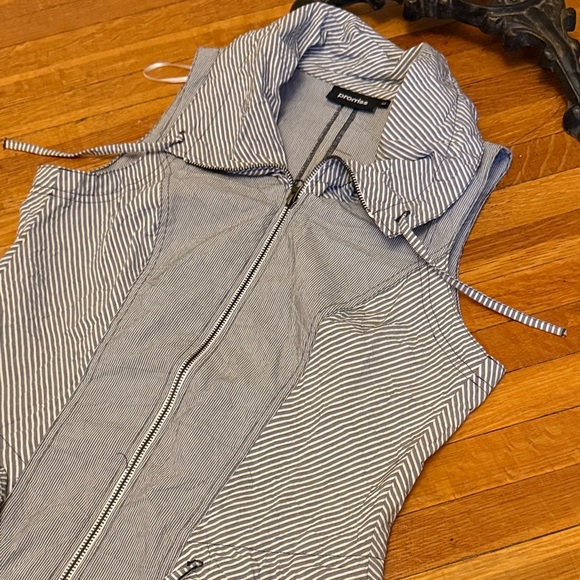 Stylish Zip-Up Dress - Picture 10 of 10